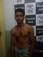 21/01/2016 - Policia Civil realiza operação na madrugada e acaba com festa regada a droga e bebida alcoólica  